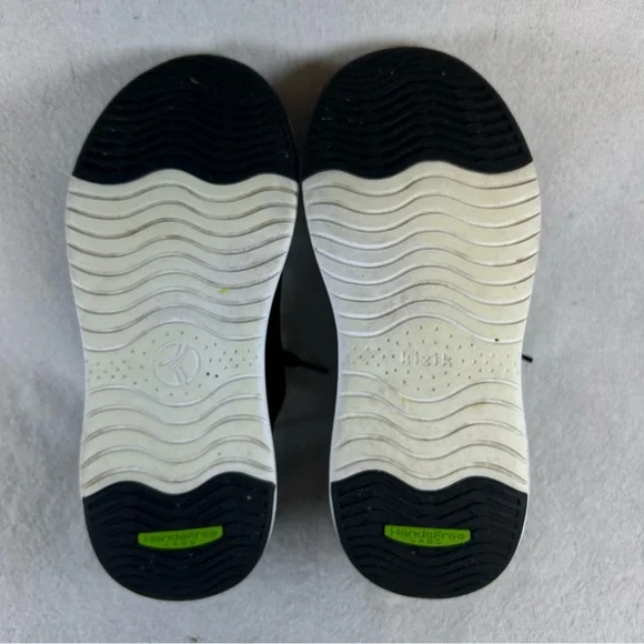 Kizik Women’s 8 Black 'Lima' Sneaker - Picture 6 of 7